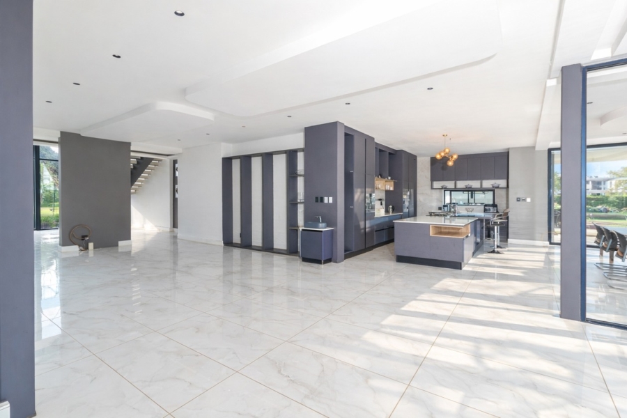 6 Bedroom Property for Sale in The Islands Estates North West